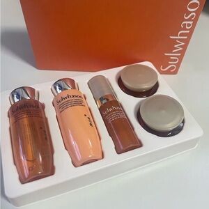 Sulwhasoo Skincare Set